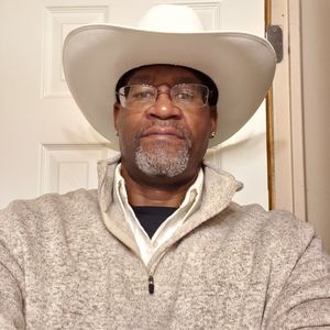 Meet your Posher, Adrian